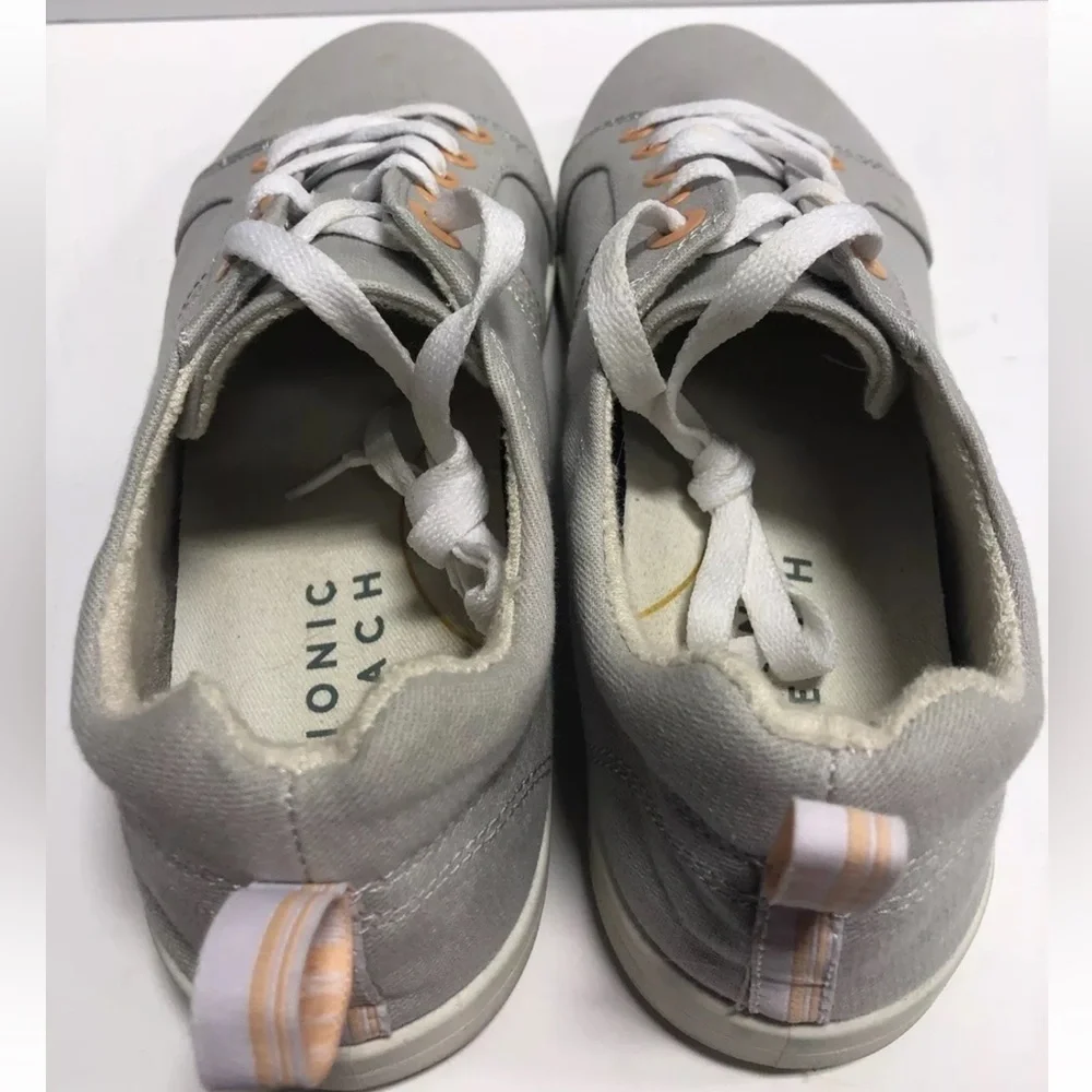 Vionic Women’s Beach Stinson, Grey Lace-Up Sneakers, Size 9.5M.